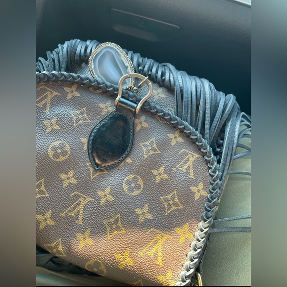 Authentic Louis Vuitton. Bought from Vintage Boho Bags. - Picture 3 of 7